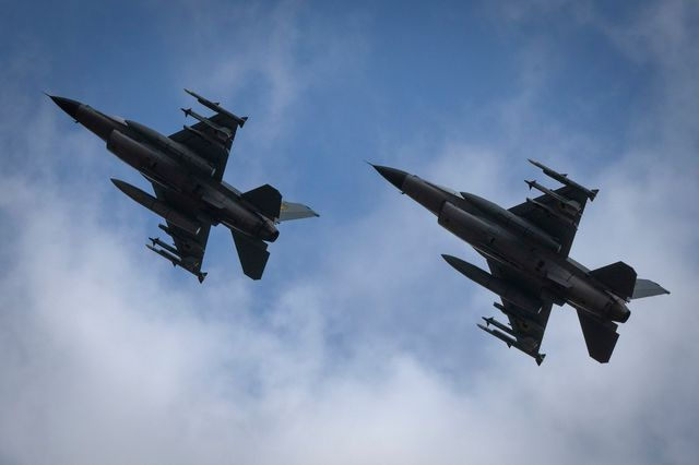 Ουκρανία: Συνελήφθη αξιωματικός για κατασκοπεία υπέρ της Ρωσίας – Διέρρεε θέσεις F-16 και Mirage