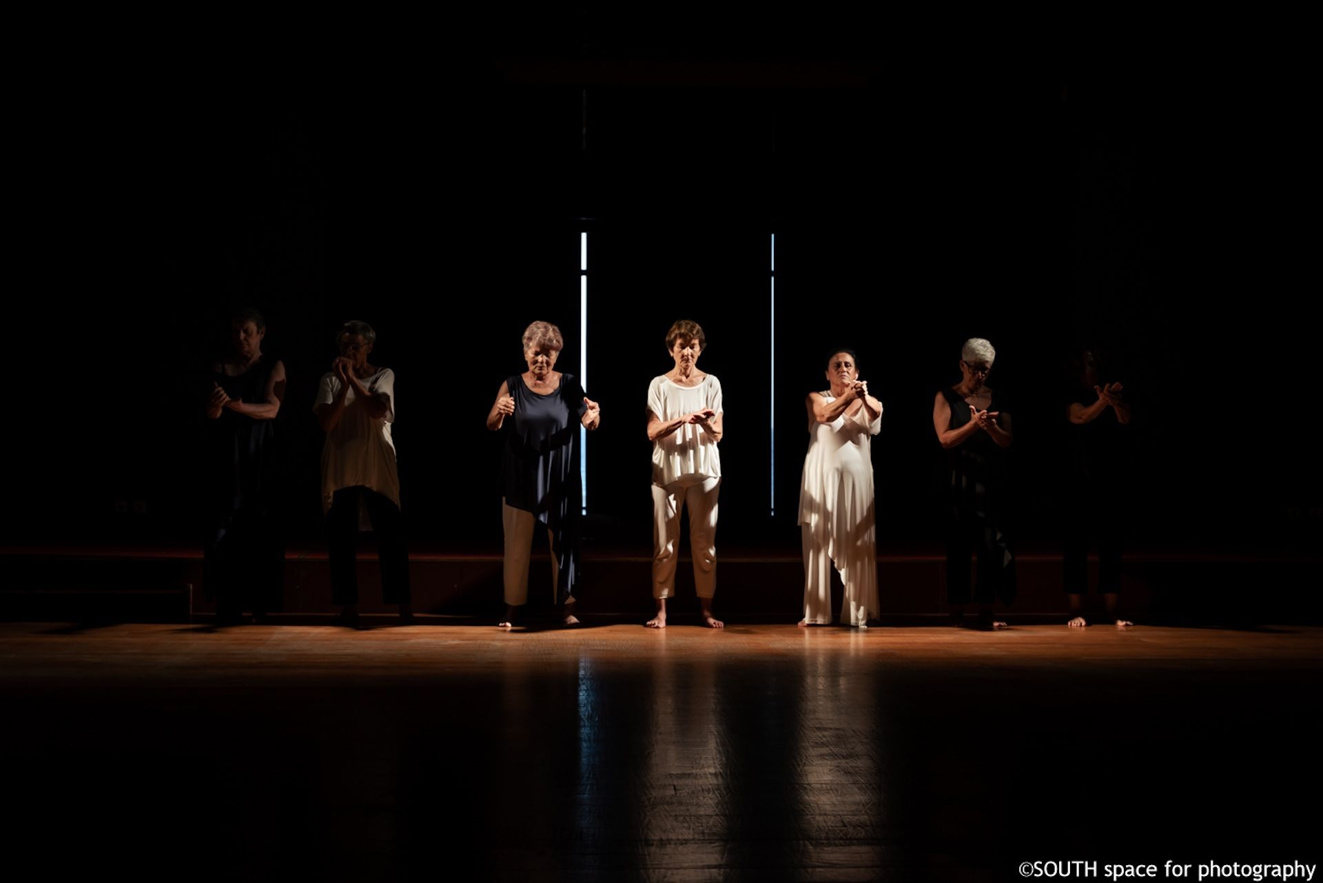 Γυναίκες 65+ Ομάδα σύγχρονου χορού “Συν-Κίνηση”