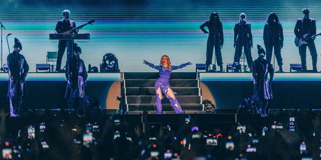 KYLIE MINOGUE