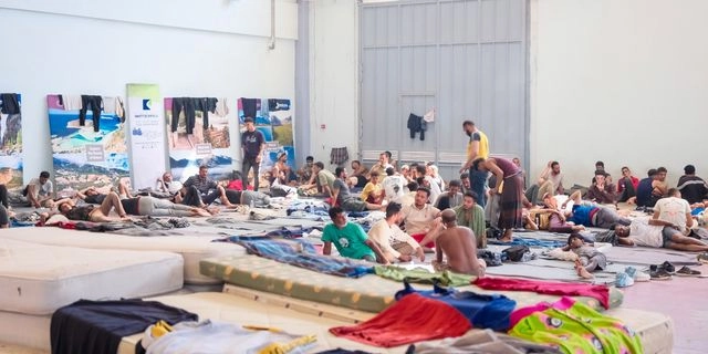 Κρήτη: Επιχείρηση διάσωσης 520 μεταναστών νότια της Γαύδου