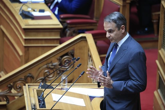 Τα νεύρα Μητσοτάκη για τα πρακτικά και τον “παλιό” που επιστρέφει
