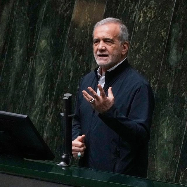 Ο Πεζεσκιάν επιβεβαίωσε τον θάνατο του Ιρανού υπουργού Πληροφοριών