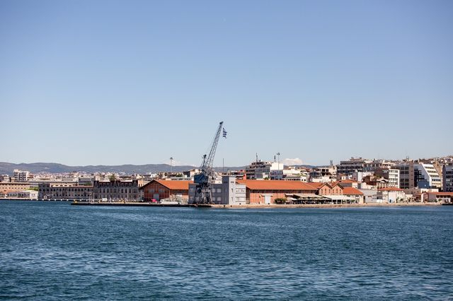 Θεσσαλονίκη: Γυναίκα ανασύρθηκε χωρίς τις αισθήσεις της από το λιμάνι