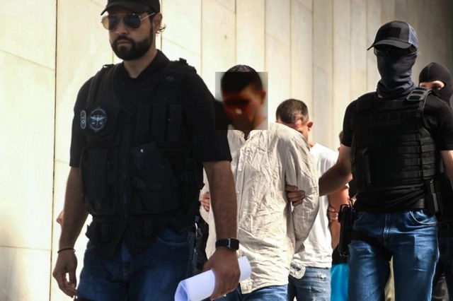 Στον Εισαγγελέα οι κατηγορούμενοι για τη δολοφονία στην Αγία Παρασκευή