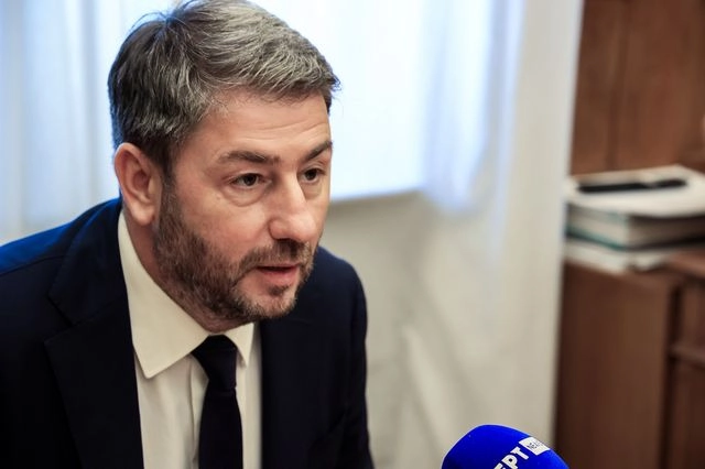 Ανδρουλάκης για άσυλο: “Ας σταματήσει η ΝΔ τα επικοινωνιακά παιχνίδια”