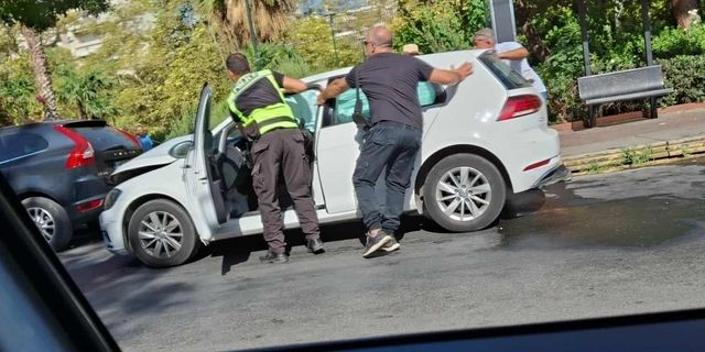 Κίνηση στους δρόμους: Κλειστή η Αχαρνών λόγω τροχαίου, καθυστερήσεις στον Κηφισό – LIVE ΧΑΡΤΗΣ