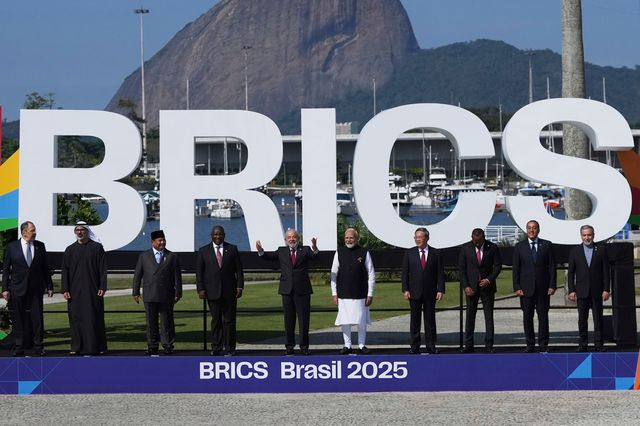 BRICS: Καταγγέλλουν τον παγκόσμιο οικονομικό πόλεμο και ζητούν αποχώρηση του Ισραήλ από τη Γάζα