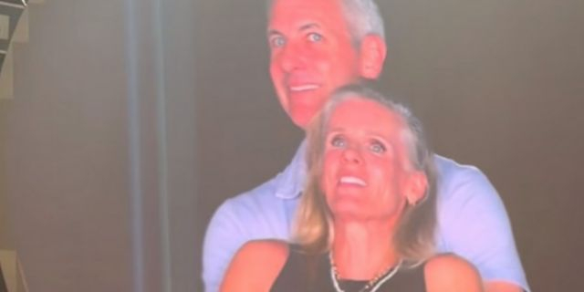 Η Kiss Cam είναι φίλη σας ή μήπως είναι εχθρός σας;