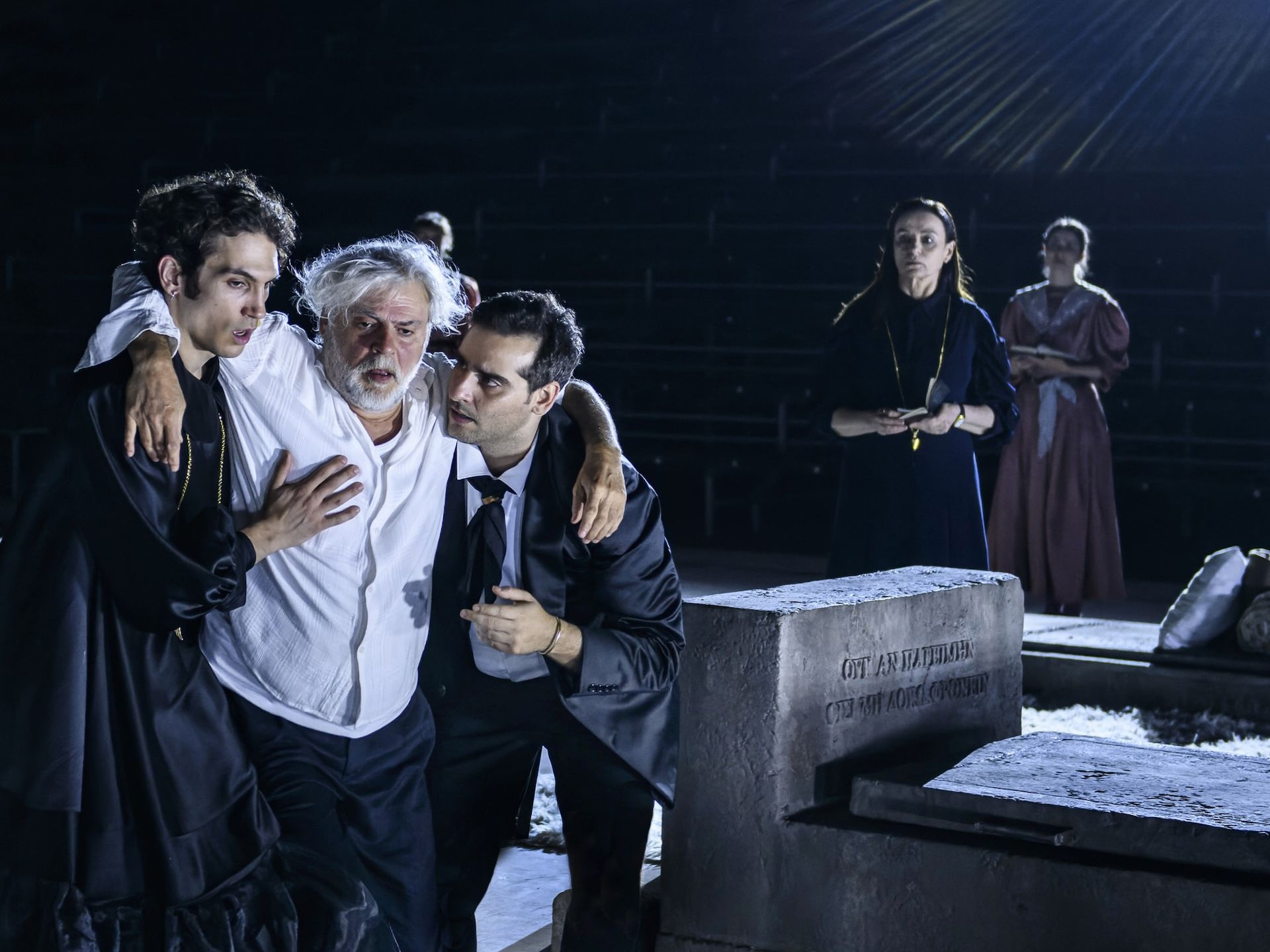 Οιδίποδας- Γιάννης Χουβαρδάς