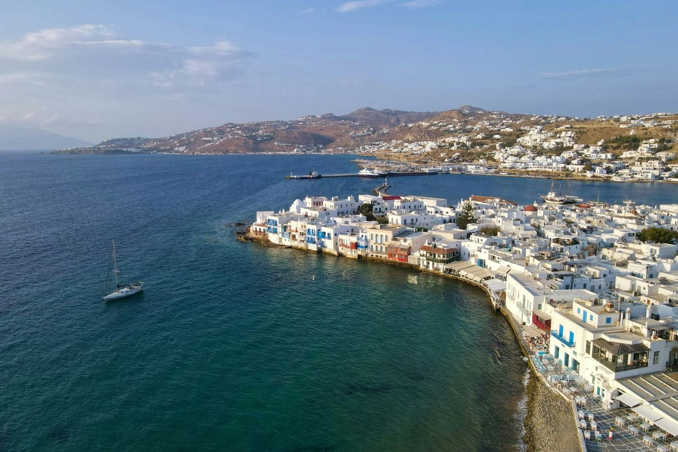 Από Ηράκλειο στις Κυκλάδες: Κάθε νησί και μια ξεχωριστή εμπειρία