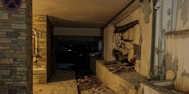 Θεσσαλονίκη: Ισχυρή έκρηξη σε πολυκατοικία – Μεγάλες καταστροφές