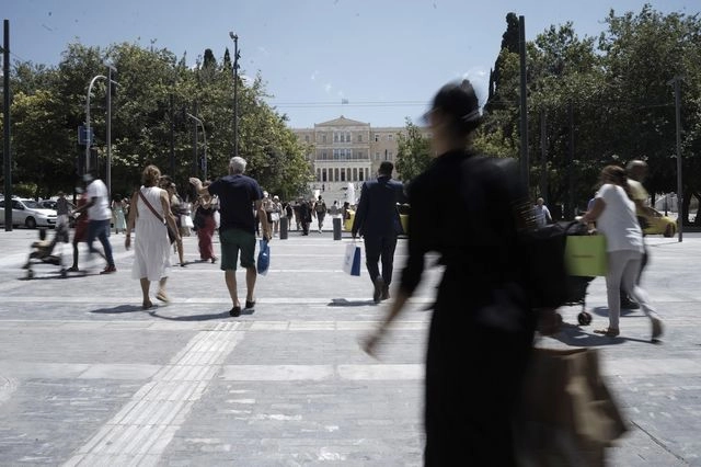 Έρευνα aboutpeople: Τι πιστεύουν οι Έλληνες για τον... εαυτό τους
