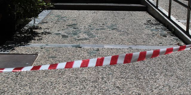 Διπλή εμπρηστική επίθεση έξω από τα σπίτια οργανωμένων οπαδών της ΑΕΚ