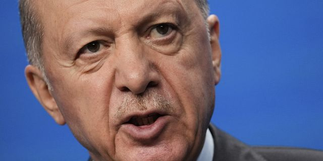 Ερντογάν όπως Πούτιν από την Κύπρο: “Συμφιλιωθείτε με την πραγματικότητα στο πεδίο”