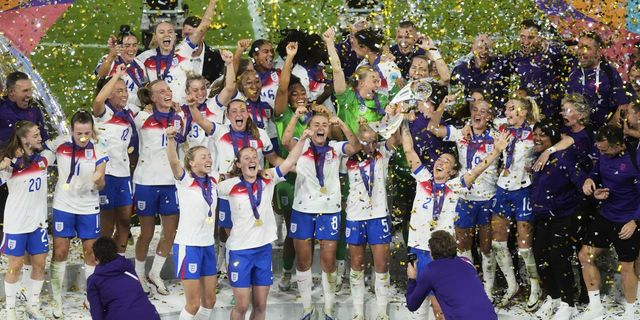 Αγγλία – Ισπανία 1-1 (3-1 πεν.): Πρωταθλήτριες Ευρώπης οι Λέαινες, λύγισαν τη Ρόχα στα πέναλτι
