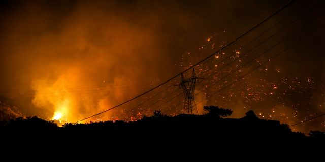 Ολονύχτια μάχη με τις φλόγες στο Λασίθι