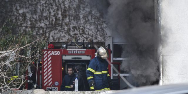 Φωτιά στο Ψυχικό κοντά σε σπίτια – Μεγάλη κινητοποίηση της Πυροσβεστικής