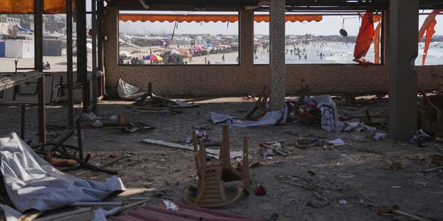 Το Ισραήλ βομβάρδισε παραθαλάσσιο καφέ στη Γάζα - Δεκάδες νεκροί και τραυματίες