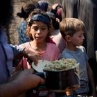 Εν εξελίξει τραγωδία στη Γάζα – Ένας στους τρεις δεν τρώει για μέρες