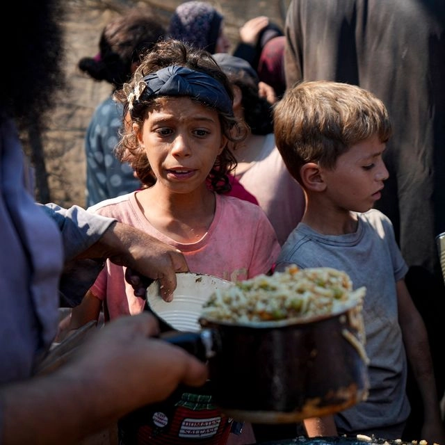 Εν εξελίξει τραγωδία στη Γάζα – Ένας στους τρεις δεν τρώει για μέρες