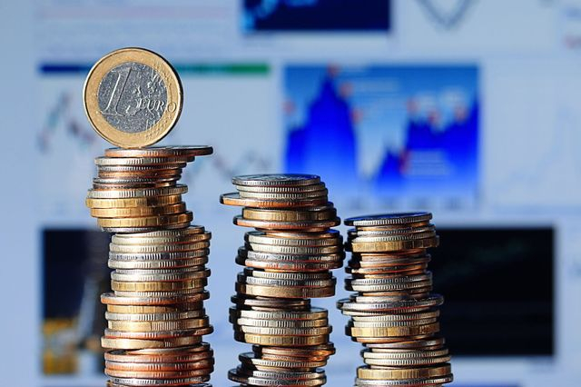 Τράπεζες: Δύο νέα προγράμματα για φθηνή χρηματοδότηση ΜμΕ