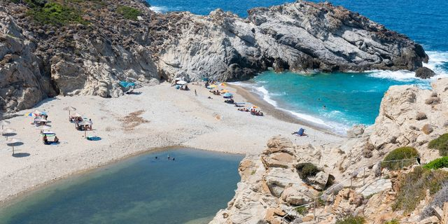 Ικαρία: Το νησί των μακρόβιων και της ατέλειωτης ομορφιάς