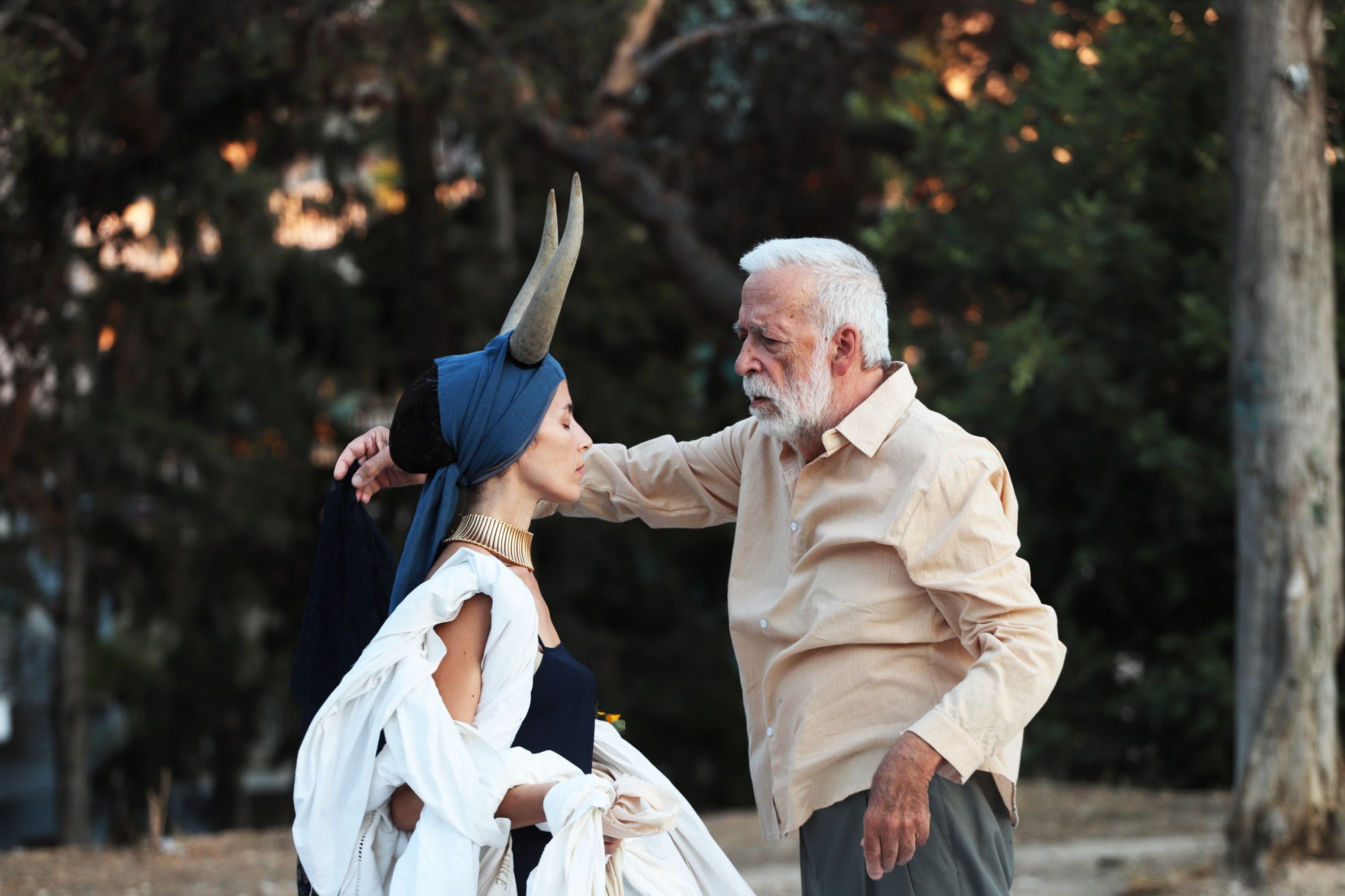 Ιώ: στο βουνί των μεγάλων θεών