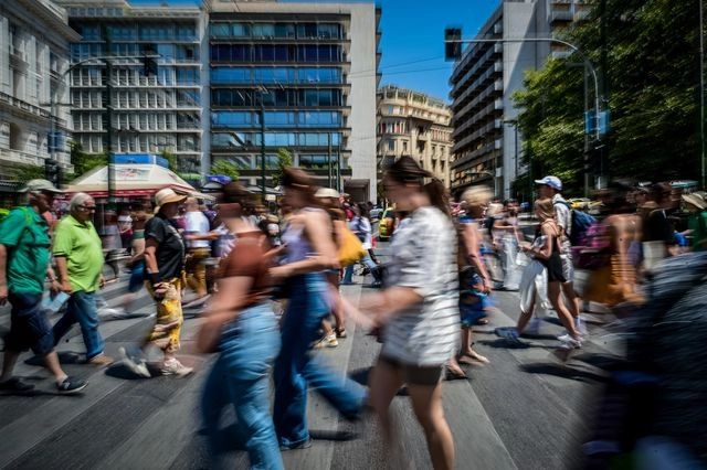 Στιγμιότυπo από το κέντρο της Αθήνας