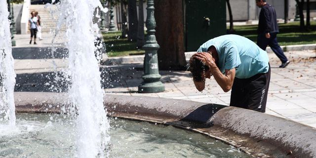 Τι πρέπει να κάνουμε στον καύσωνα; – Απαραίτητες συμβουλές