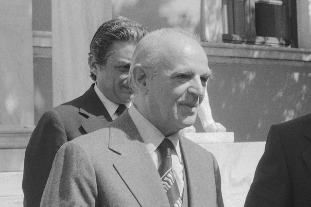 Νίκος Μαρκάτος: Ο Νέος Δεκάλογος της Μεταπολίτευσης