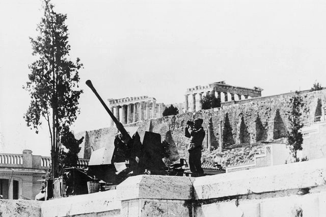 Ιστορικός περίπατος στην κατοχική Αθήνα