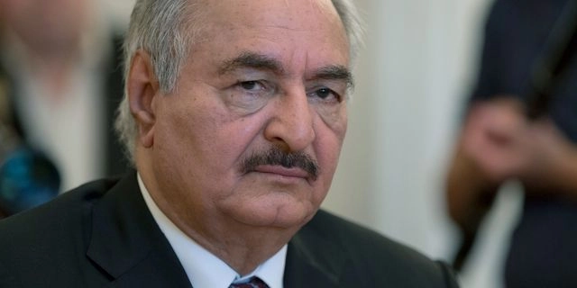 “Καψόνι” Χαφτάρ σε Πλεύρη και άλλους Ευρωπαίους – “Ανεπιθύμητοι στη Λιβύη”