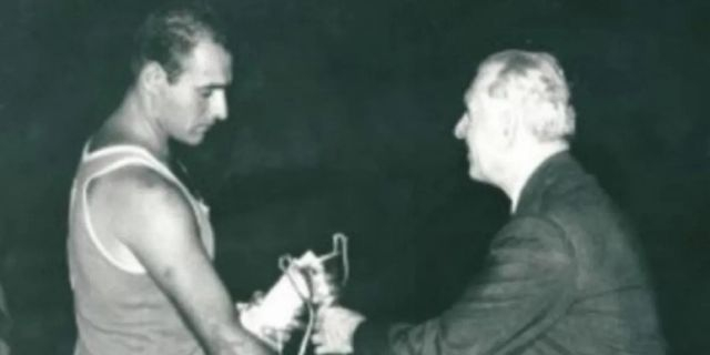 Πέθανε ο Αλέκος Κοντοβουνήσιος