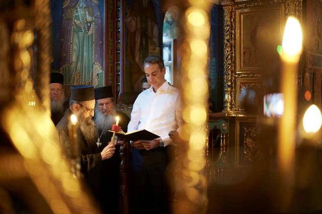 Στην Ιερά Μονή Σίμωνος Πέτρας ο Κυριάκος Μητσοτάκης