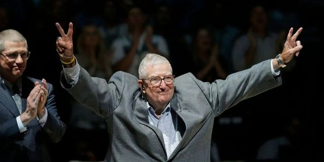 Φρανκ Λέιντεν: Πέθανε ο θρυλικός προπονητής των Τζαζ