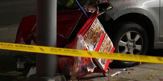 Αυτοκίνητο έπεσε πάνω σε πεζούς στο Λος Άντζελες