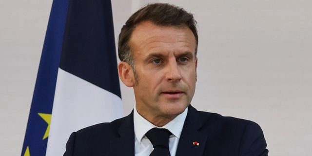 Μακρόν: “Η ελευθερία ποτέ δεν απειλήθηκε τόσο πολύ” μετά το 1945