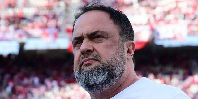 Ολυμπιακός: Στο Μονακό για την κλήρωση της League Phase του Europa League ο Βαγγέλης Μαρινάκης