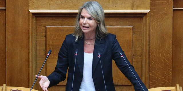 Αποστολάκη: Το πόρισμα της ΝΔ όχημα για την αμνήστευση του Καραμανλή