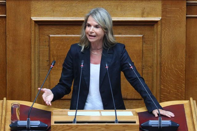 Αποστολάκη: Το πόρισμα της ΝΔ όχημα για την αμνήστευση του Καραμανλή