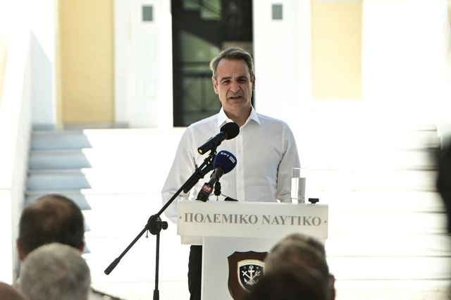 Μητσοτάκης: “Στηρίζουμε τις Ένοπλες Δυνάμεις” – Δωρεά 300 καταδυτικών ρολογιών στους ΟΥΚ