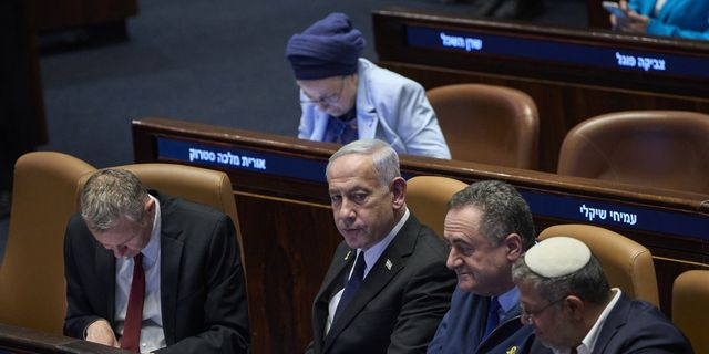 Ισραήλ: Οι υπερορθόδοξοι εγκαταλείπουν τον Νετανιάχου – Χάνει την πλειοψηφία