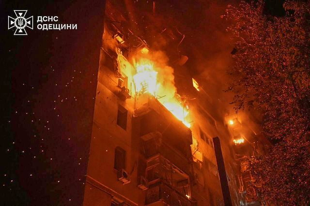 Νύχτα κόλασης στην Ουκρανία: Ρωσικοί πύραυλοι σφυροκοπούσαν επί 6 ώρες Πάβλογκραντ και Οδησσό