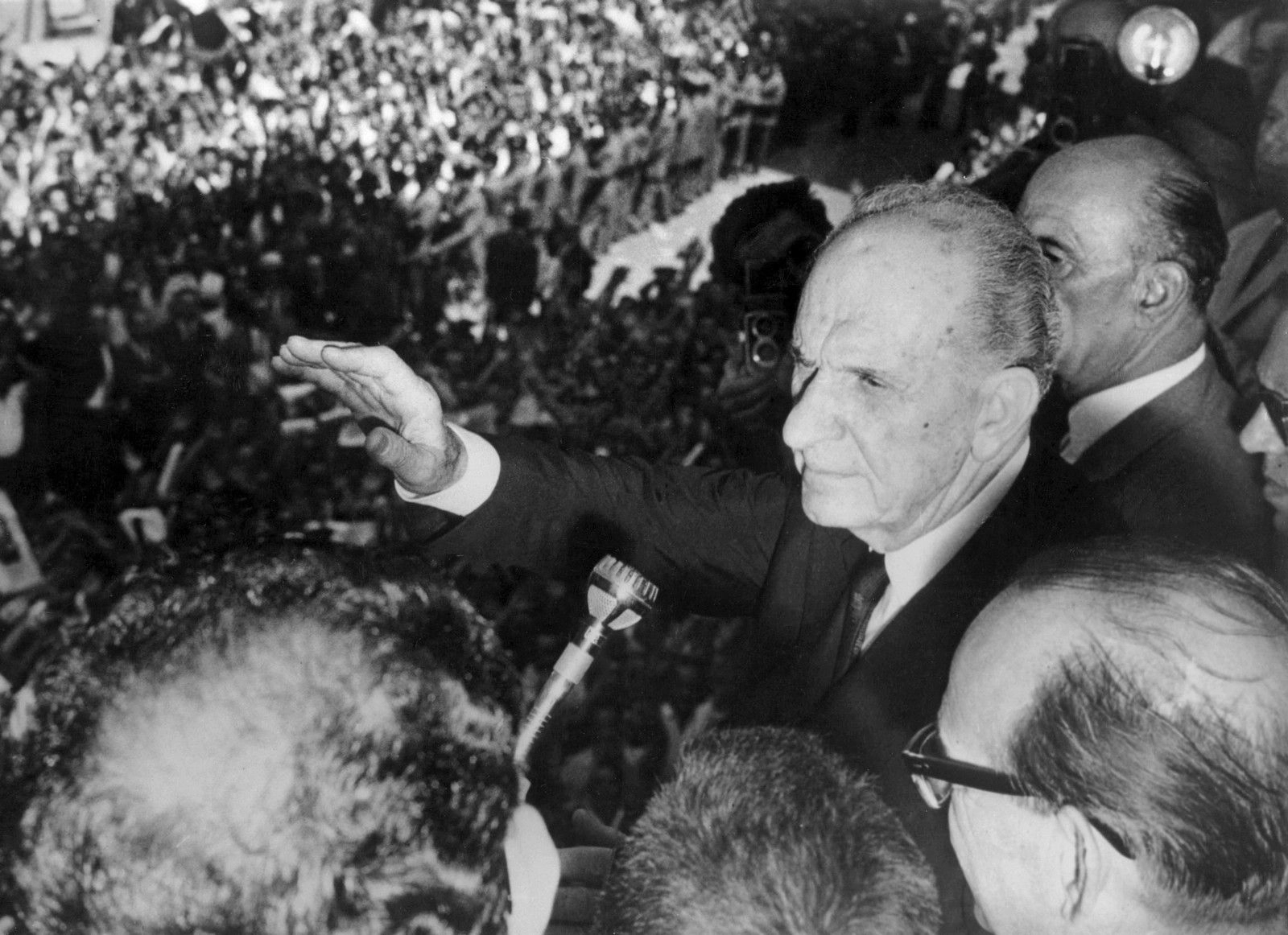 ΓΙΑ ΜΙΑ ΧΡΗΣΗ