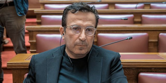 Παραστατίδης: “Στη ΝΔ μετράνε προβατάκια για να περάσει η ώρα”