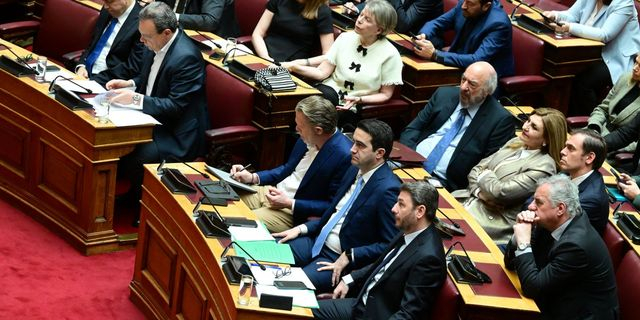 Σε ετοιμότητα για τη “μάχη του ΟΠΕΚΕΠΕ” η αντιπολίτευση