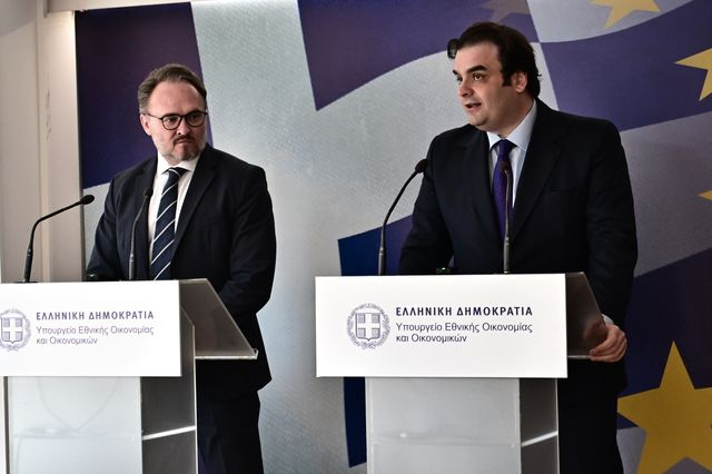 Πιερρακάκης: “Θέλουμε μία αγορά ενέργειας με χαμηλότερες τιμές για τους καταναλωτές”