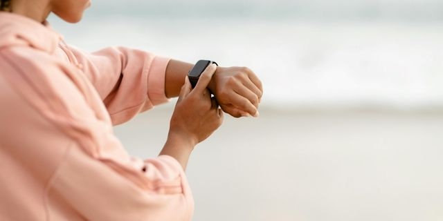 Smartwatch το καλοκαίρι; Ναι, και δες γιατί!
