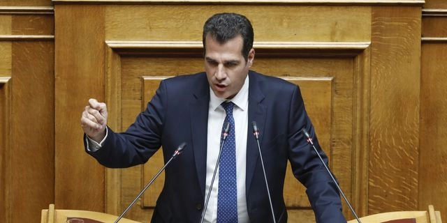 Πλεύρης: “Φυλακή ή επιστροφή για όσους δεν δικαιούνται άσυλο”