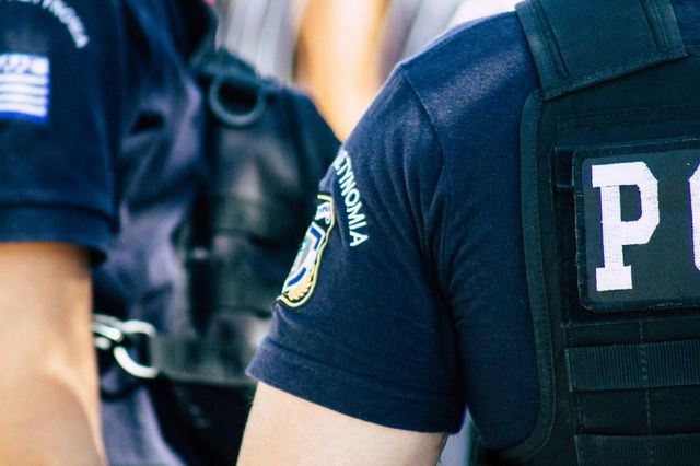 Εμπλοκή αστυνομικών σε εμπόριο ναρκωτικών – Τα υπέρογκα κέρδη και ο τρόπος δράσης